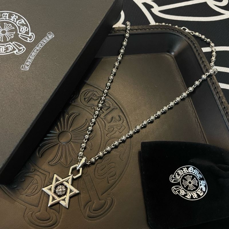 Ch*0me He**ts necklaces